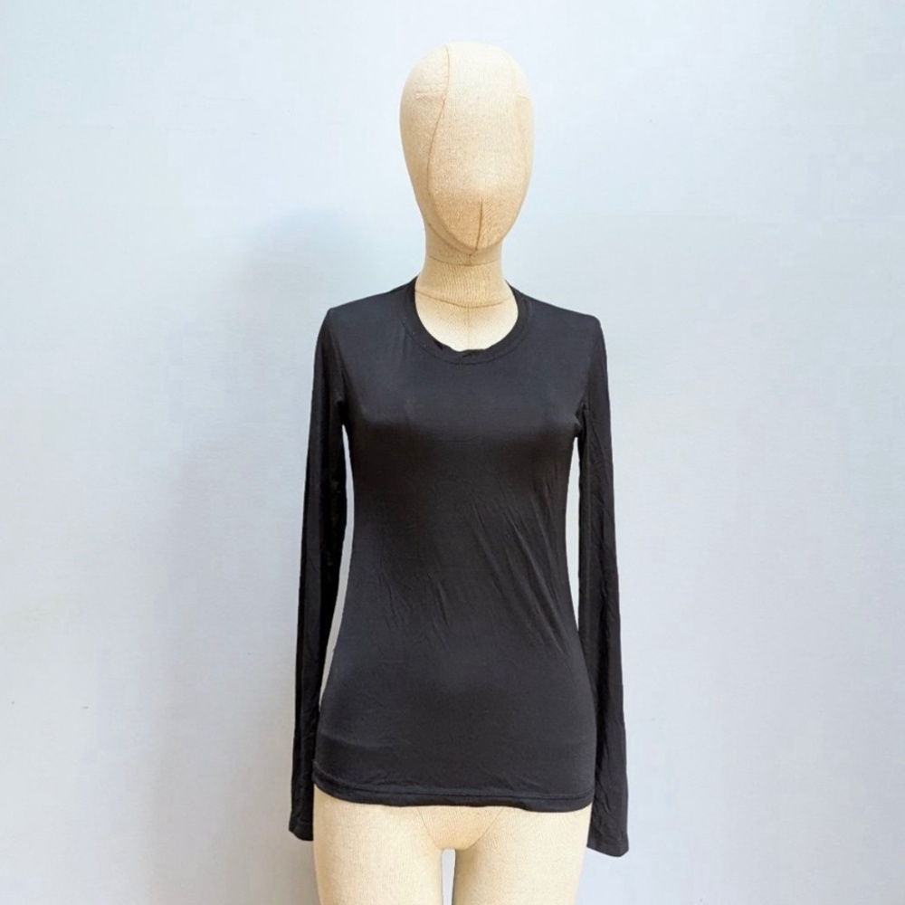 Anatomie Black Long Sleeve Athletic Shirt - Medium